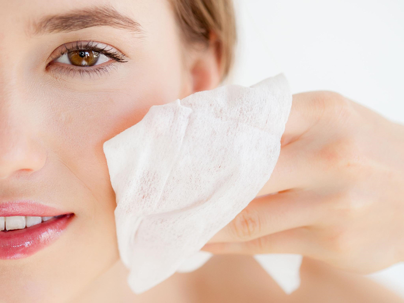 Chăm sóc da ban đêm (Nên thực hiện khi đã kết thúc công việc trong ngày, trước khi đi ngủ) Chăm sóc da ban đêm (Nên thực hiện khi đã kết thúc công việc trong ngày, trước khi đi ngủ)